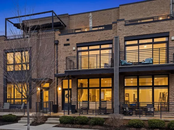 306 Neruda Ave, Columbus, OH 43215