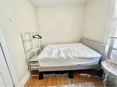 53 Hillside St #3A — Photo 5