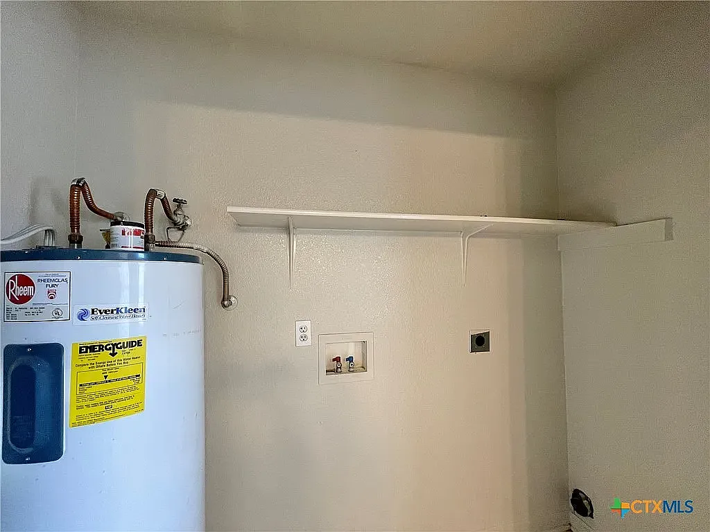 2 bed, 1235 sqft, $1,100 — Photo 4