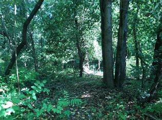 201 Seneca Rd, Benton Harbor, MI 49022