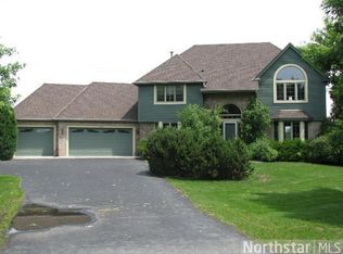 380 Silver Meadow Dr, Long Lake, MN 55356