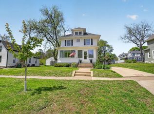 1815 Clay St, Cedar Falls, IA 50613
