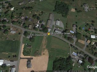 126 Chestnut St, Lititz, PA 17543