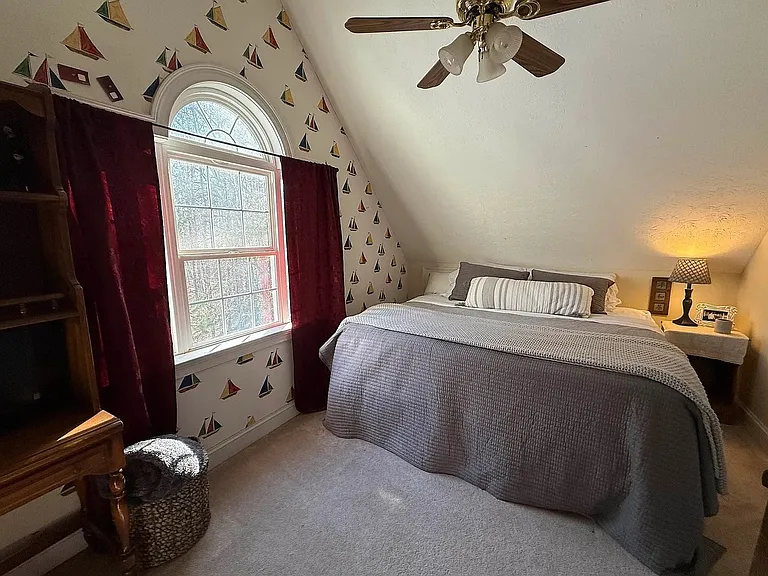 295 Tyson Rd — Photo 4