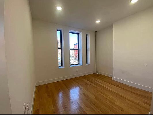 1st image of 352 Lenox Ave #3N