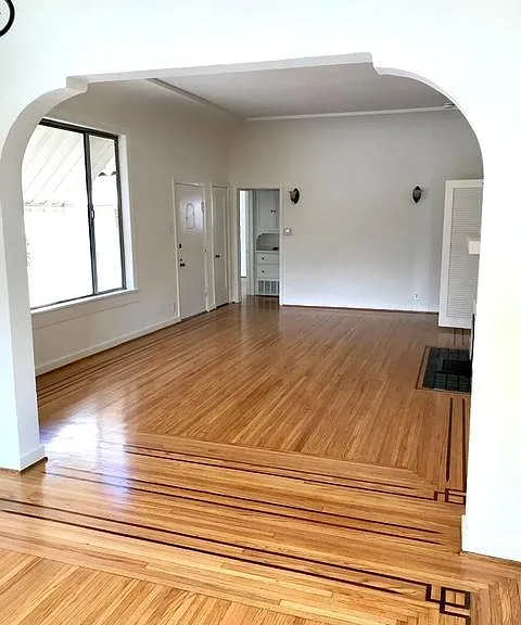 2779 Lakewood Ave — Photo 10
