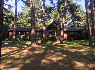 60 S Sherman Rd, Russellville, AR 72802