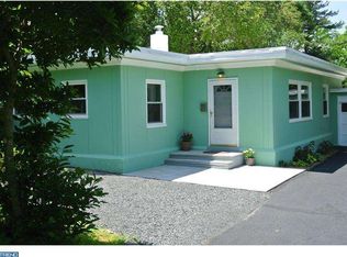 8208 Douglas Rd, Wyndmoor, PA 19038