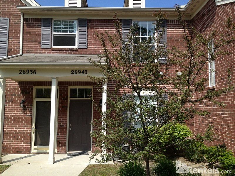 1st image of 26940 Carrington Pl