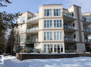 4831 104a St NW #330, Edmonton, AB