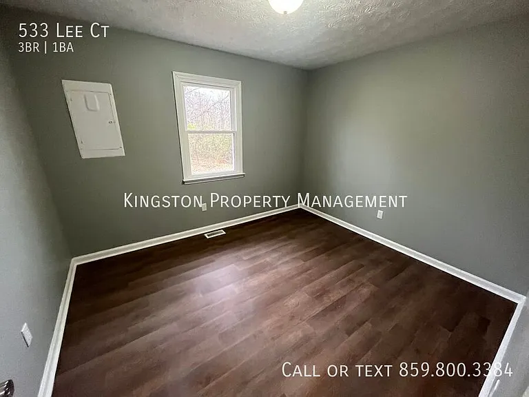 533 Lee Ct — Photo 7