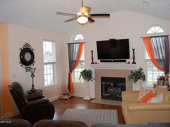 5th image of 171 E Patriot Way NW