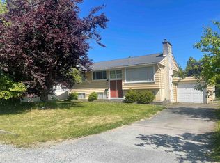 15451 16a Ave, Surrey, BC V4A1T2