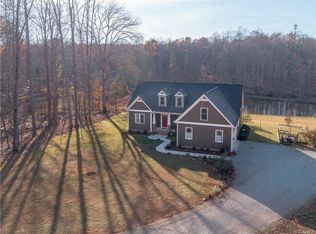 1511 Morewood Dr, Powhatan, VA