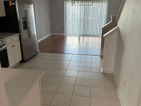 4th image of 2553 Harn Blvd