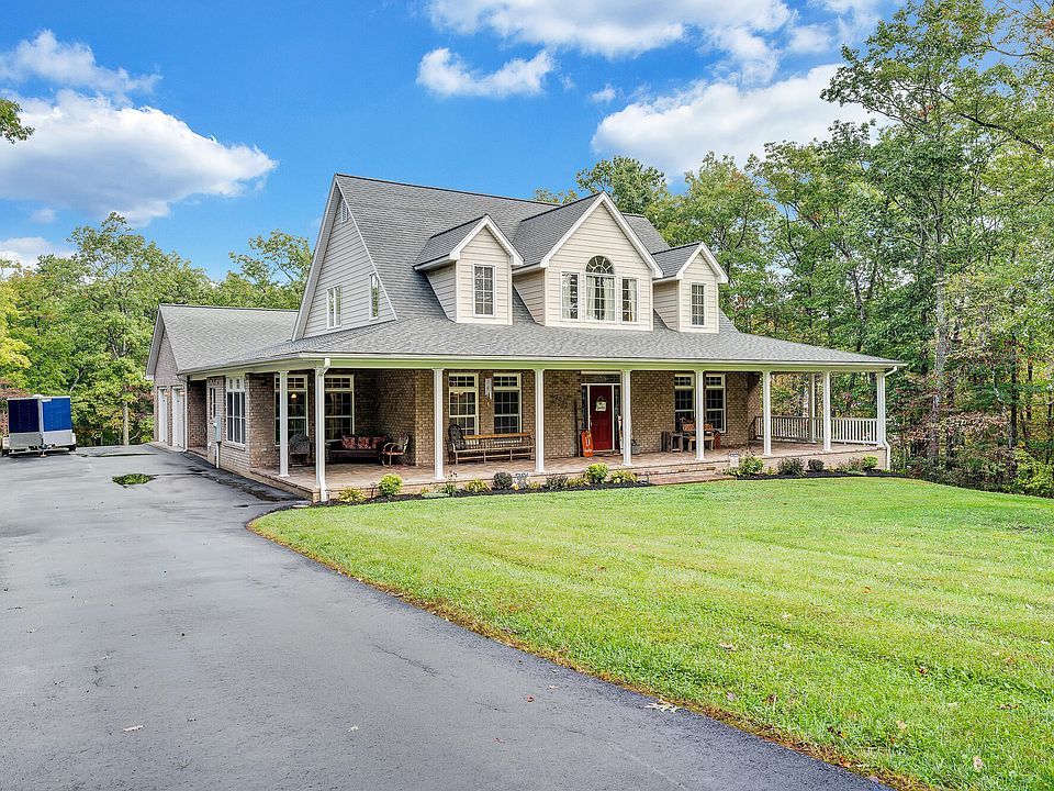 1st image of 3017 Forest Acre Ct