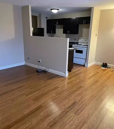 4th image of 23 Centennial St #33