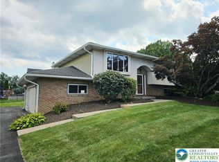 1304 Barry Dr, Bethlehem, PA 18017