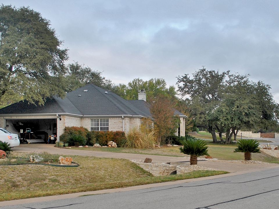 2nd image of 613 Ladin Ln