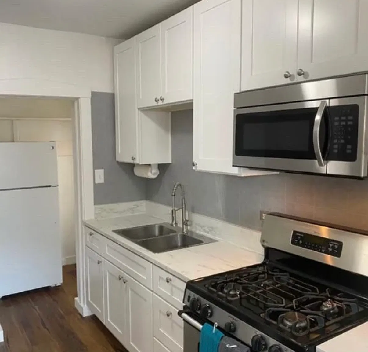 2 bed, 1200 sqft, $1,325 — Photo 2
