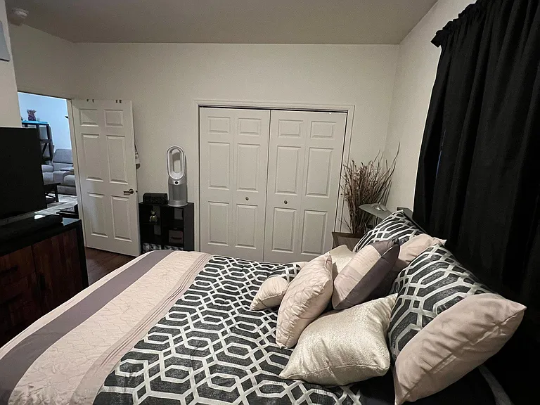 Wheatbaker Patio Home Apartments — Photo 17