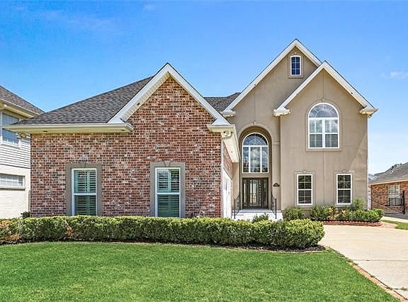 2nd image of 212 Little Bayou Ln
