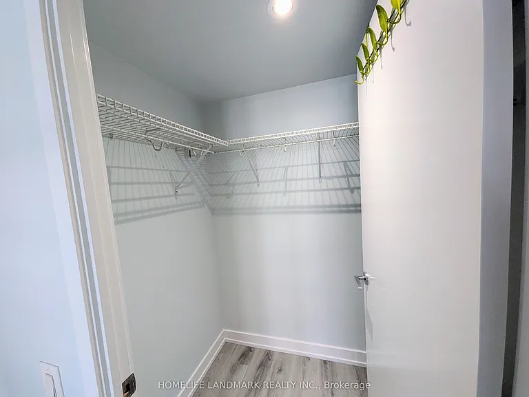 19 Singer Ct #516 — Photo 7