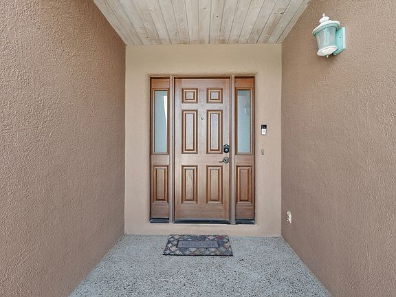 4th image of 4018 Painted Pony Cir
