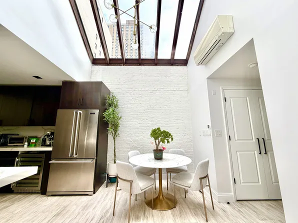 141 East 17th Street image 1 of 16