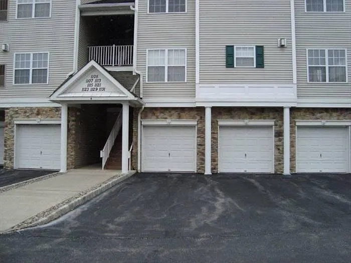 1115 Old Course Ln