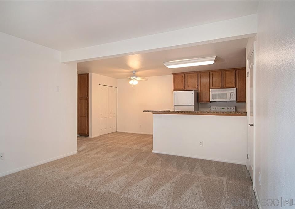 1st image of 3454 Castle Glen Dr Unit 119