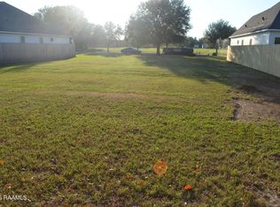 117 Gideon Rd, Youngsville, LA 70592