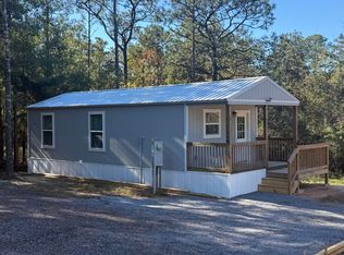 749 Brookside Dr, Defuniak Springs, FL 32433