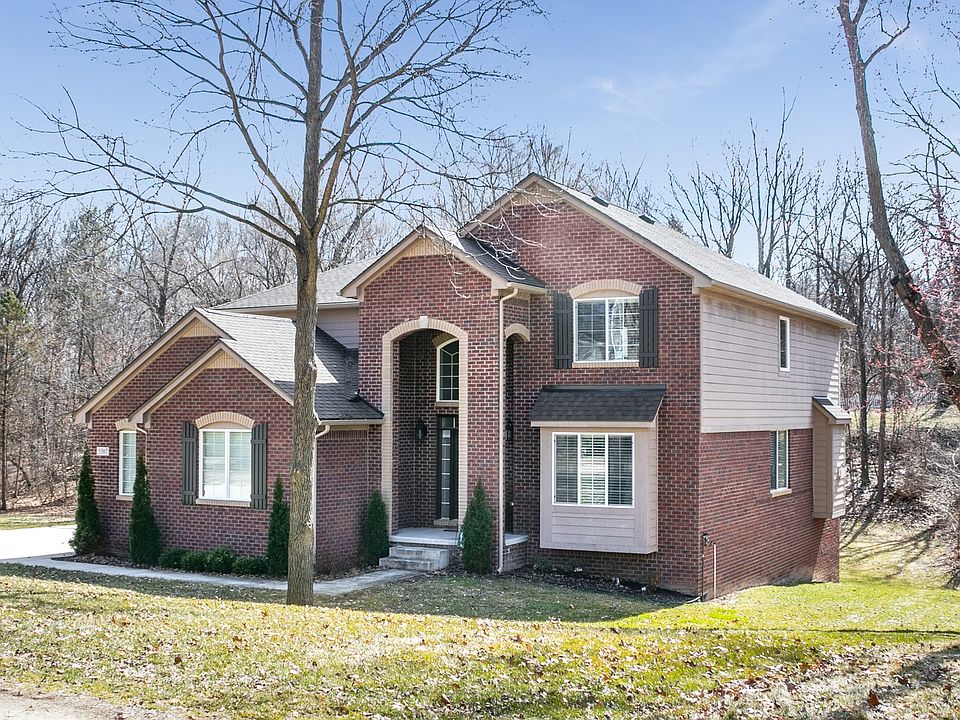 1st image of 5587 Evergreen Ave