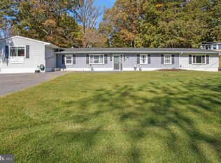 995 Grace Rd, Huntingtown, MD 20639