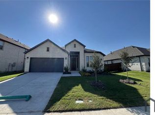 1044 Wind River Dr, Forney, TX 75126