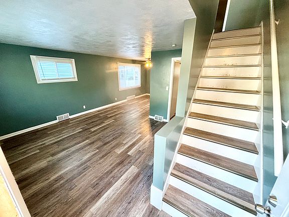 3rd image of 1500 Bancroft St