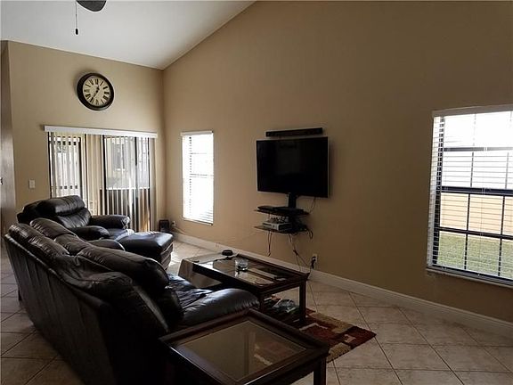 5th image of 9810 61st Way S APT F