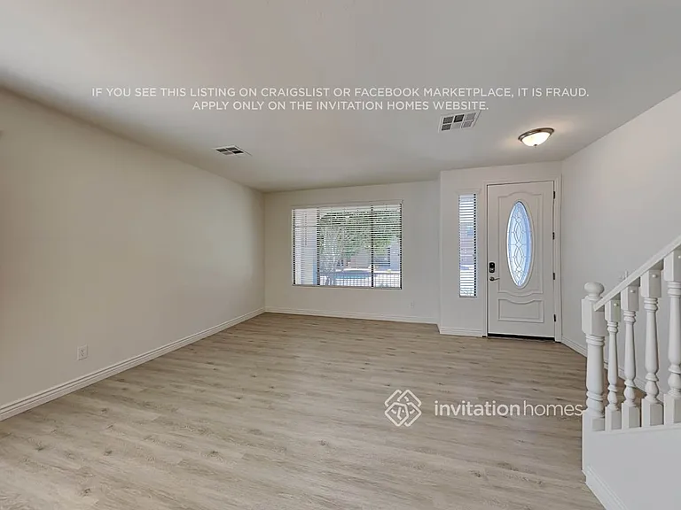 14536 W Maui Ln — Photo 4
