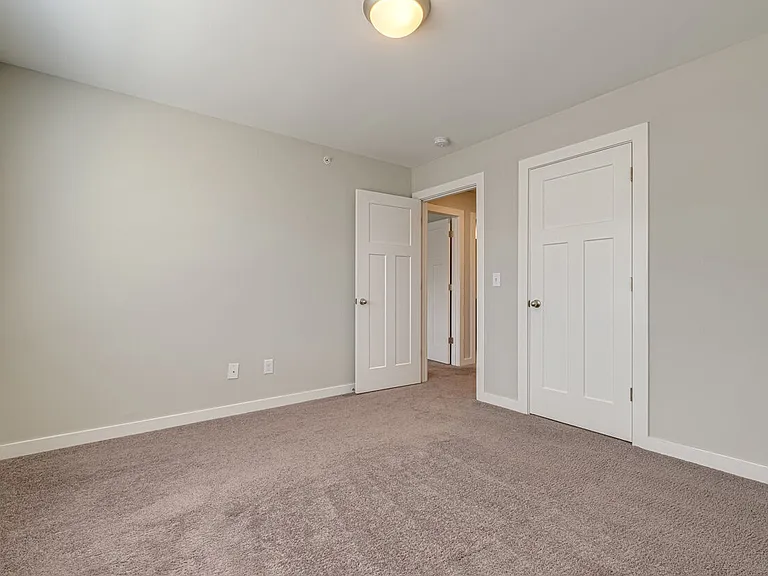 Highland at Hickory Hills Townhomes — Photo 23