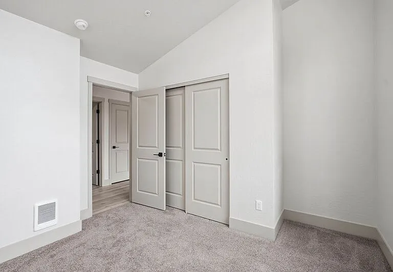 1816 N 15th St #201 — Photo 9
