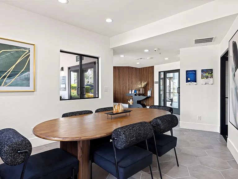 Cortland Scottsdale Mountain — Photo 28