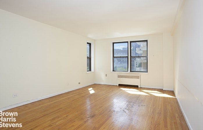 1st image of 60 9th Ave APT 417