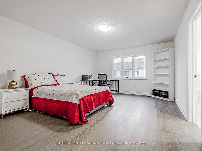 36 Quinton Rdg #UPPER — Photo 22