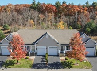 4 Saybrook Dr UNIT 4, Hubbardston, MA 01452