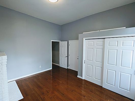 3rd image of 358 Lewis Ave APT 1