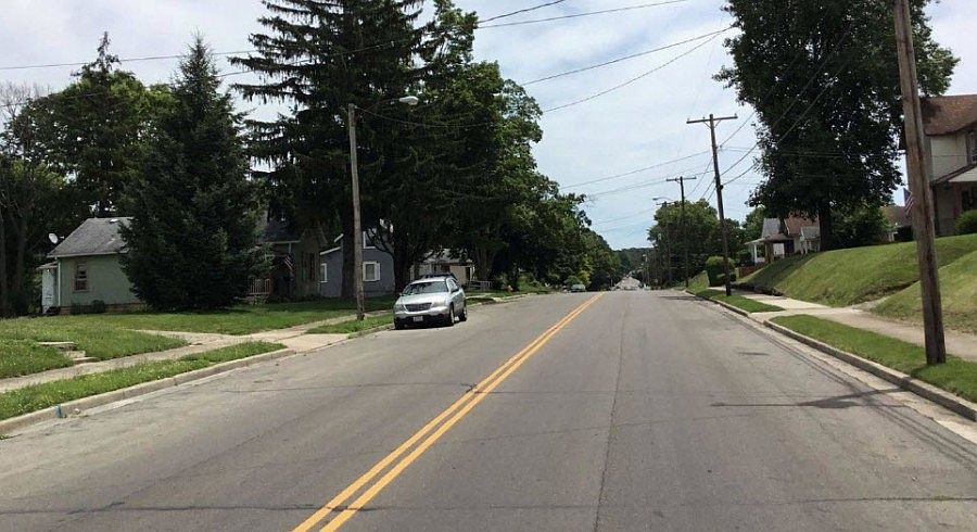 2nd image of 1926 Rutland Ave