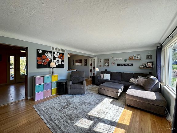 5th image of 4156 Clearpoint Dr