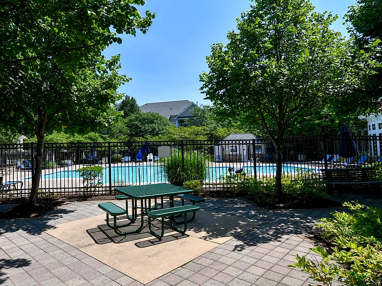 5121 Travis Edward Way #J — Photo 24