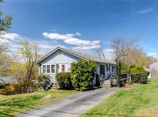 297 Tiffany Ave, Warwick, RI 02889